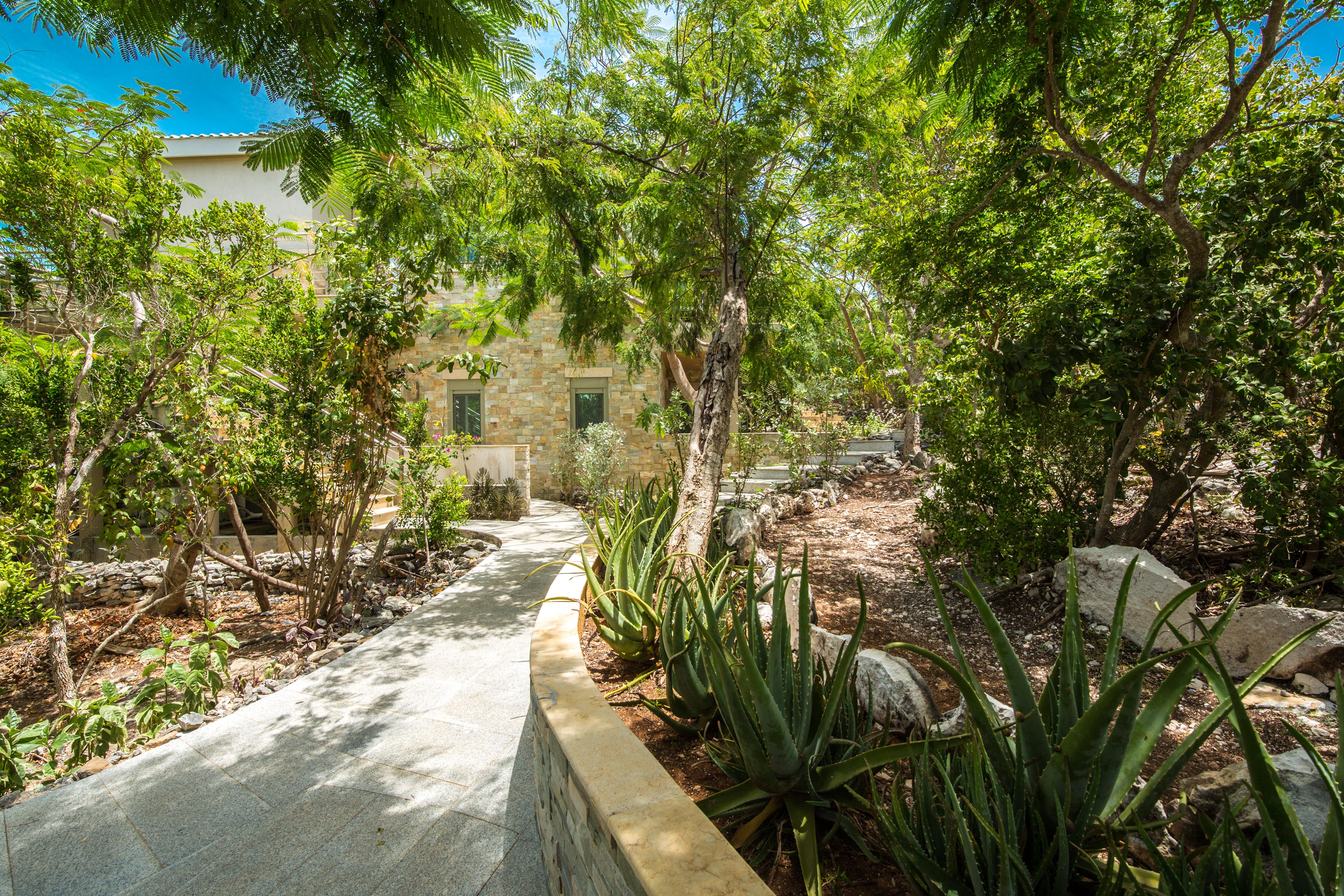 Turtle Cove One On Marlin Resort (Adults Only) מראה חיצוני תמונה